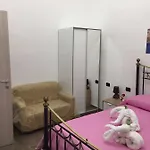 Le Perle Di 4* نابولي