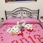 Le Perle Di 4* نابولي